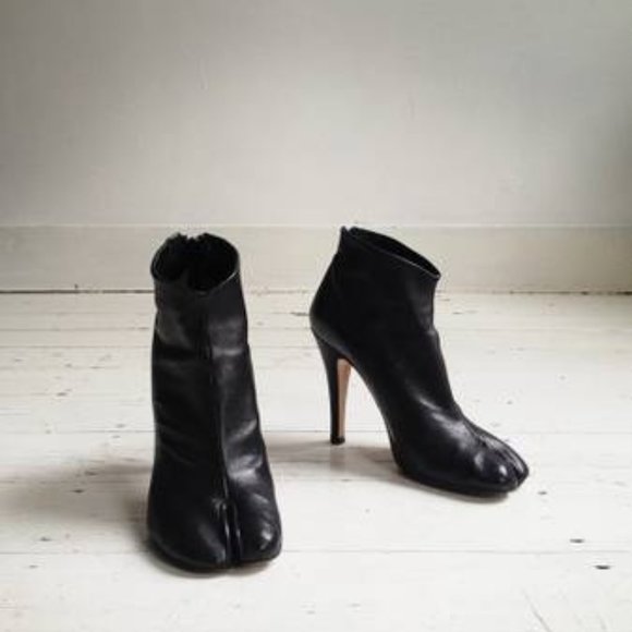 Margiela Tabi Heels - Picture 1 of 6